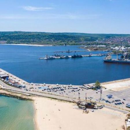 Odessos Appartamento Varna Esterno foto