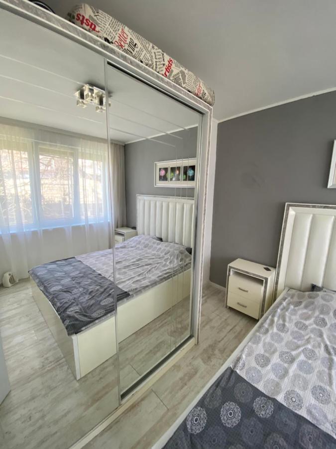 Odessos Appartamento Varna Esterno foto