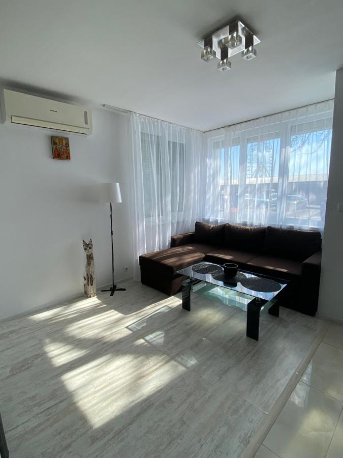 Odessos Appartamento Varna Esterno foto